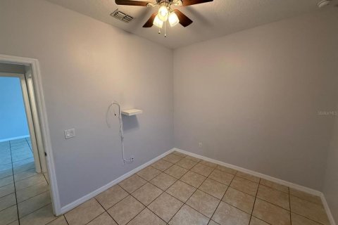 Снять в аренду квартиру в Киссимми, Флорида 3 спальни, 119.84м2, № 1853644 - фото 20