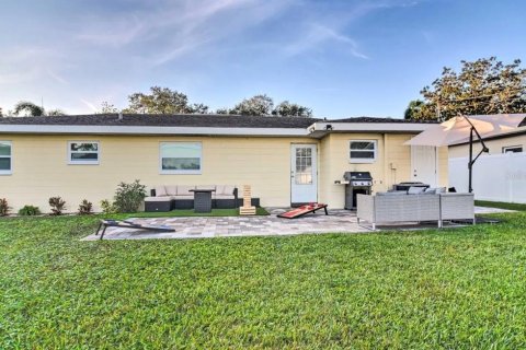 House in Seminole, Florida 2 bedrooms, 92.9 sq.m. № 1868971 - photo 26