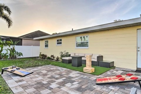 House in Seminole, Florida 2 bedrooms, 92.9 sq.m. № 1868971 - photo 22