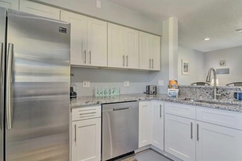 House in Seminole, Florida 2 bedrooms, 92.9 sq.m. № 1868971 - photo 8