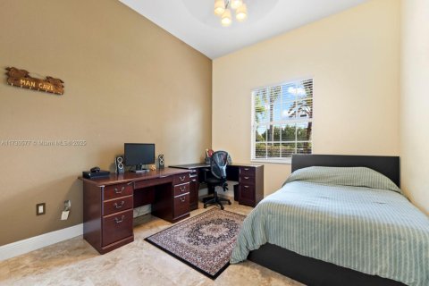House in Homestead, Florida 4 bedrooms, 313.36 sq.m. № 1480235 - photo 23