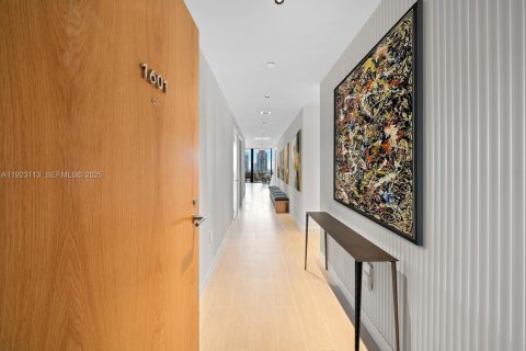 Condominio en venta en Miami Beach, Florida, 3 dormitorios, 202.34 m2 № 1977406 - foto 12