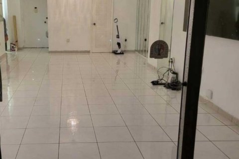 Condominio en venta en Hallandale Beach, Florida, 1 dormitorio, 74.14 m2 № 2186682 - foto 11