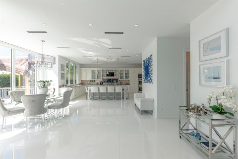 Villa ou maison à vendre à Fort Lauderdale, Floride: 5 chambres, 340.39 m2 № 2147035 - photo 11