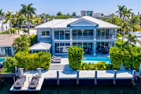 Villa ou maison à Fort Lauderdale, Floride 5 chambres, 340.39 m2 № 2147035