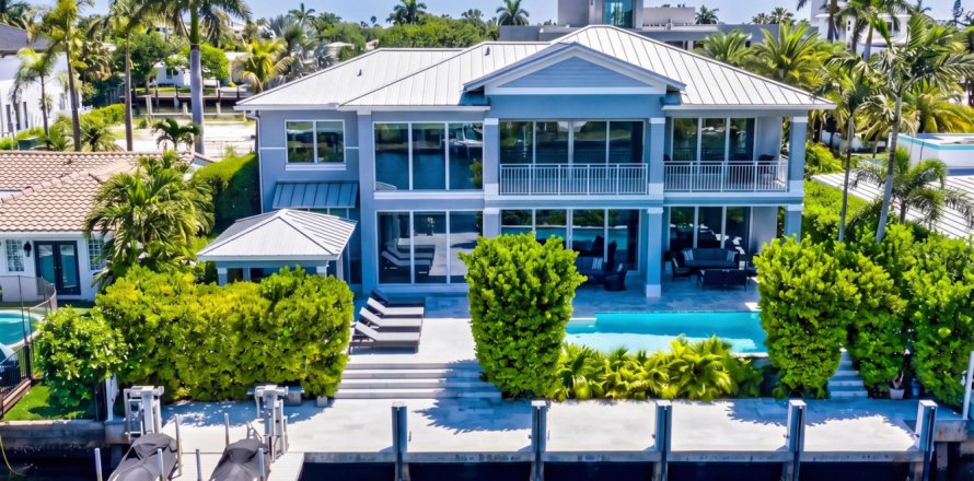 Villa ou maison à Fort Lauderdale, Floride 5 chambres, 340.39 m2 № 2147035