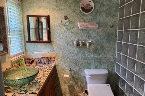 House in Sarasota, Florida 3 bedrooms, 210.8 sq.m. № 1840172 - photo 13