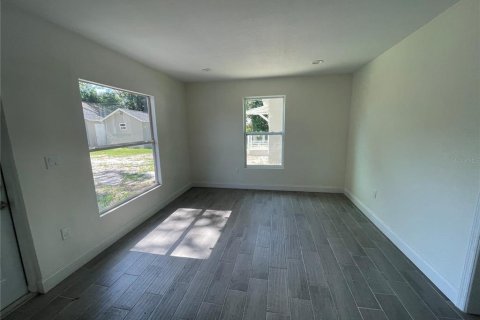 Propiedad comercial en venta en Clearwater, Florida, 4 dormitorios, 135.27 m2 № 1757603 - foto 15