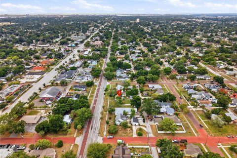 Купить виллу или дом в Сент-Питерсберг, Флорида 5 комнат, 71.35м2, № 2095312 - фото 30