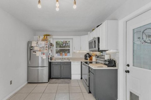 Casa en venta en Orlando, Florida, 3 dormitorios, 93.65 m2 № 1853892 - foto 7