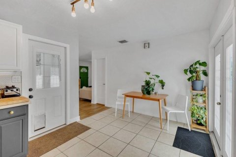 Casa en venta en Orlando, Florida, 3 dormitorios, 93.65 m2 № 1853892 - foto 6