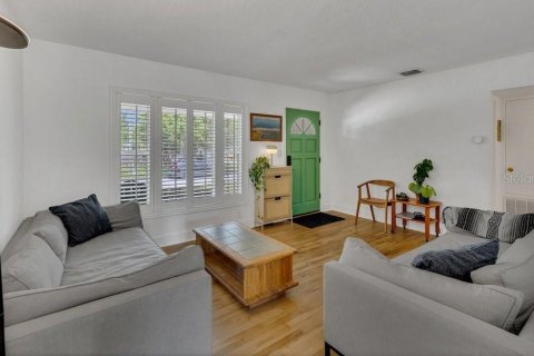 Casa en venta en Orlando, Florida, 3 dormitorios, 93.65 m2 № 1853892 - foto 3