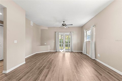 Condominio en venta en Ocala, Florida, 2 dormitorios, 111.76 m2 № 1865999 - foto 5