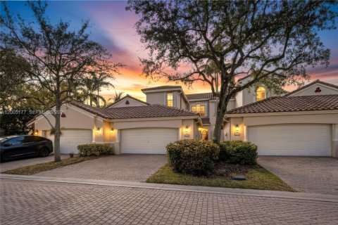 Touwnhouse à vendre à Hollywood, Floride: 3 chambres, 232.07 m2 № 2170589 - photo 3
