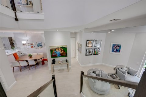Touwnhouse à vendre à Hollywood, Floride: 3 chambres, 232.07 m2 № 2170589 - photo 17