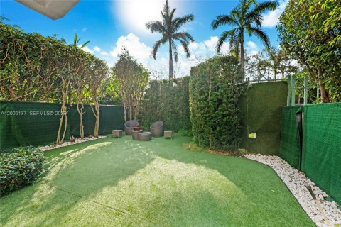 Touwnhouse à vendre à Hollywood, Floride: 3 chambres, 232.07 m2 № 2170589 - photo 7