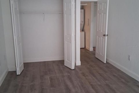 Copropriété à louer à Clearwater, Floride: 1 chambre, 63.36 m2 № 2410610 - photo 4