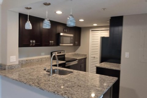 Copropriété à louer à Clearwater, Floride: 1 chambre, 63.36 m2 № 2410610 - photo 8