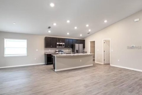 Villa ou maison à vendre à Zephyrhills, Floride: 3 chambres, 143.53 m2 № 1883374 - photo 7