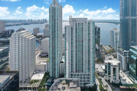 Condo in Miami, Florida, 1 bedroom  № 1888927 - photo 12
