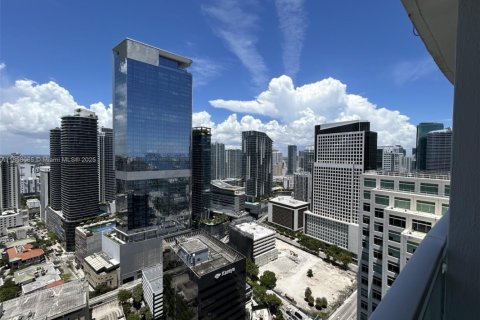 Condo in Miami, Florida, 1 bedroom  № 1888927 - photo 6