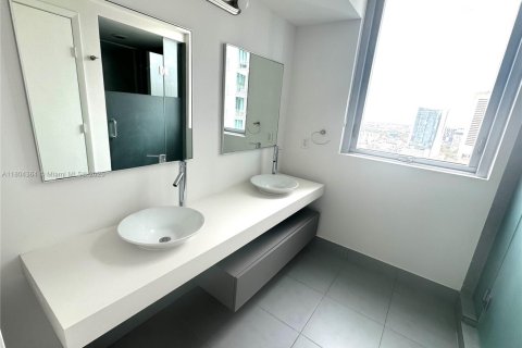 Copropriété à vendre à Miami, Floride: 2 chambres, 124.49 m2 № 1700915 - photo 11