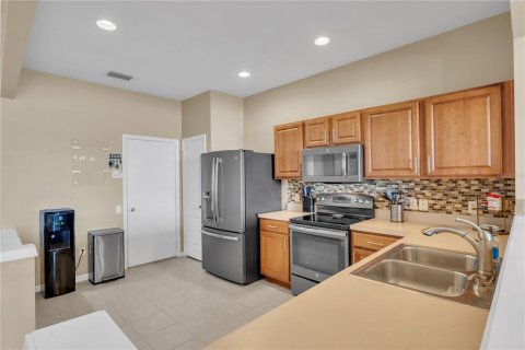 Touwnhouse à vendre à Riverview, Floride: 3 chambres, 152.73 m2 № 2120306 - photo 8