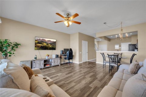 Touwnhouse à vendre à Riverview, Floride: 3 chambres, 152.73 m2 № 2120306 - photo 12