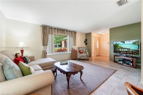 Villa ou maison à vendre à LaBelle, Floride: 3 chambres № 1766767 - photo 9