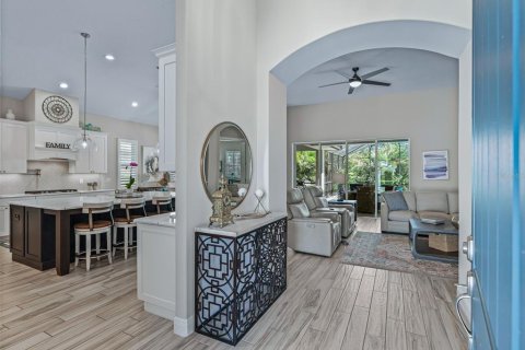 Casa en venta en Lady Lake, Florida, 4 dormitorios, 242.94 m2 № 2381213 - foto 11