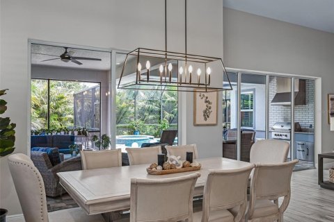 Casa en venta en Lady Lake, Florida, 4 dormitorios, 242.94 m2 № 2381213 - foto 22