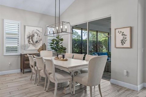 Casa en venta en Lady Lake, Florida, 4 dormitorios, 242.94 m2 № 2381213 - foto 21