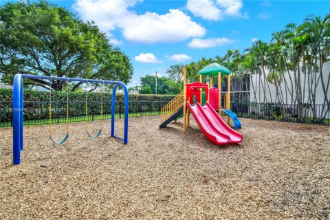 Купить кондоминиум в Хомстед, Флорида 1 спальня, 63.64м2, № 1937128 - фото 20