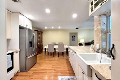 Casa en alquiler en Lakeland, Florida, 3 dormitorios, 228.26 m2 № 1918130 - foto 9