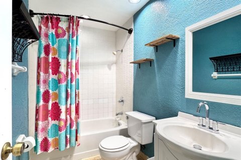 Casa en alquiler en Lakeland, Florida, 3 dormitorios, 228.26 m2 № 1918130 - foto 19