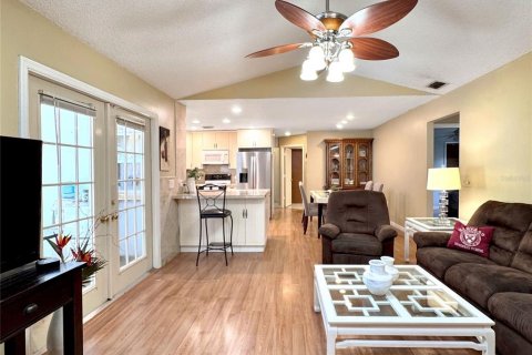 Casa en alquiler en Lakeland, Florida, 3 dormitorios, 228.26 m2 № 1918130 - foto 8