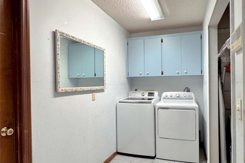 Casa en alquiler en Lakeland, Florida, 3 dormitorios, 228.26 m2 № 1918130 - foto 28