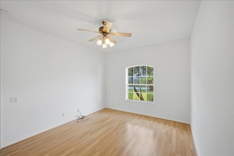 House in Port St. Lucie, Florida 3 bedrooms, 198.07 sq.m. № 2433027 - photo 14