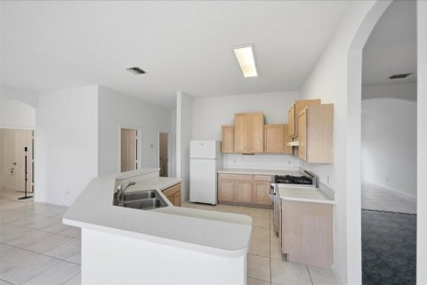 House in Port St. Lucie, Florida 3 bedrooms, 198.07 sq.m. № 2433027 - photo 21