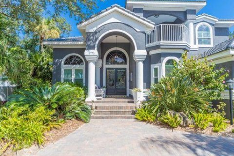 Casa en venta en Flagler Beach, Florida, 4 dormitorios, 338.81 m2 № 774199 - foto 1