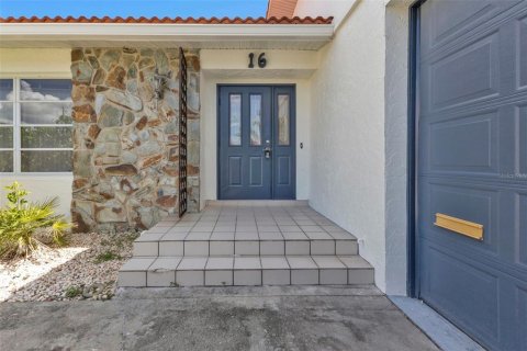 House in Punta Gorda, Florida 3 bedrooms, 181.9 sq.m. № 1827022 - photo 5