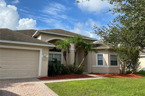 Casa en Kissimmee, Florida 4 dormitorios, 206.24 m2 № 2370711