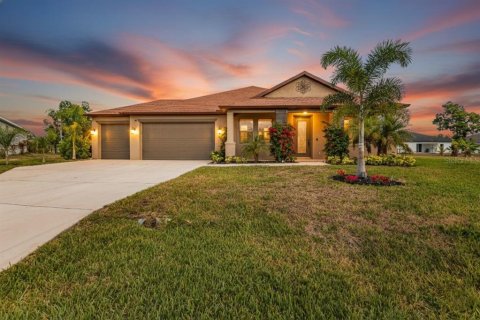 Villa ou maison à vendre à Punta Gorda, Floride: 3 chambres, 206.34 m2 № 2144185 - photo 3