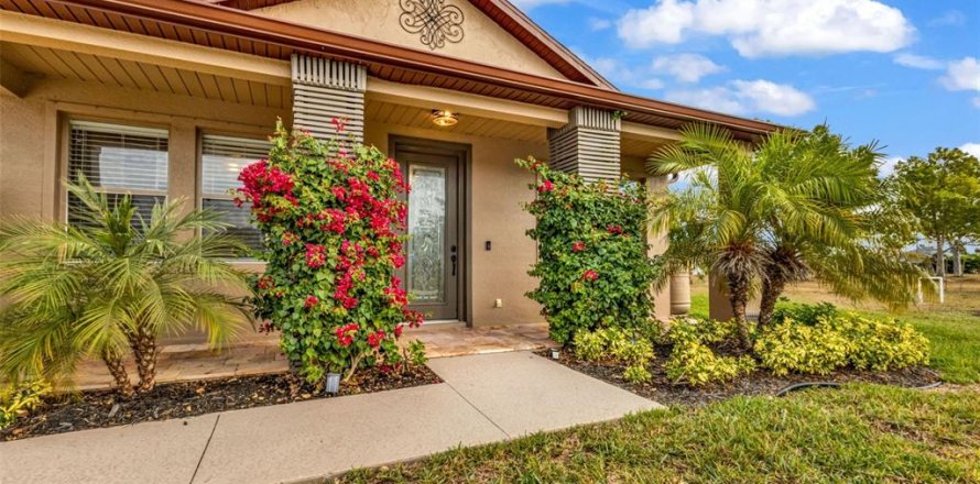 Villa ou maison à Punta Gorda, Floride 3 chambres, 206.34 m2 № 2144185