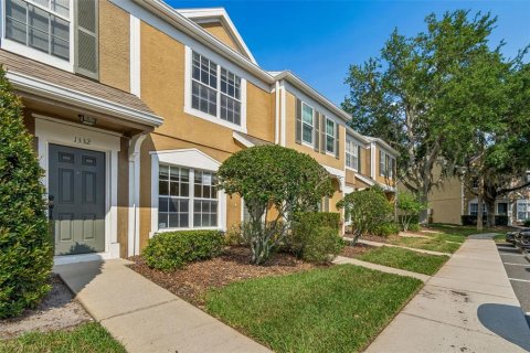 Townhouse in Wesley Chapel, Florida 2 bedrooms, 110 sq.m. № 2197427 - photo 6
