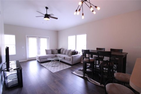 Copropriété à louer à Gainesville, Floride: 2 chambres, 103.21 m2 № 2425756 - photo 6