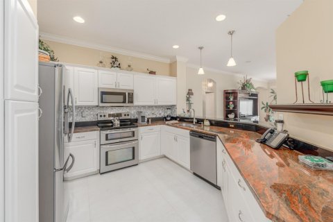 Appartement à louer à Port St. Lucie, Floride: 2 chambres, 155.05 m2 № 2338736 - photo 8