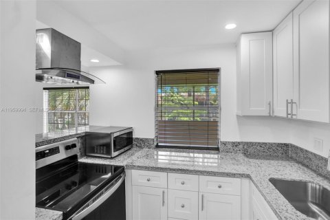 Apartamento en alquiler en Lauderhill, Florida, 1 dormitorio, 62.71 m2 № 2020272 - foto 3