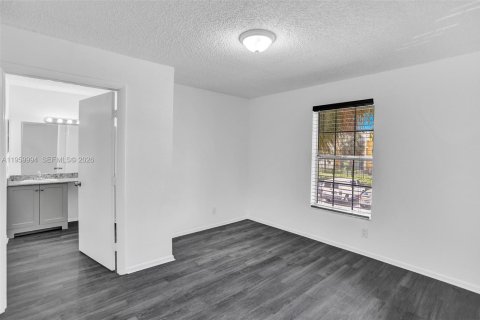 Apartamento en alquiler en Lauderhill, Florida, 1 dormitorio, 62.71 m2 № 2020272 - foto 8