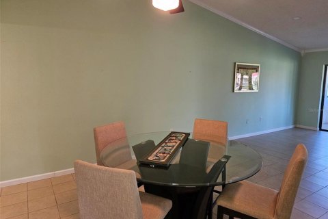 Casa en alquiler en Bradenton, Florida, 2 dormitorios, 94.2 m2 № 1879894 - foto 5